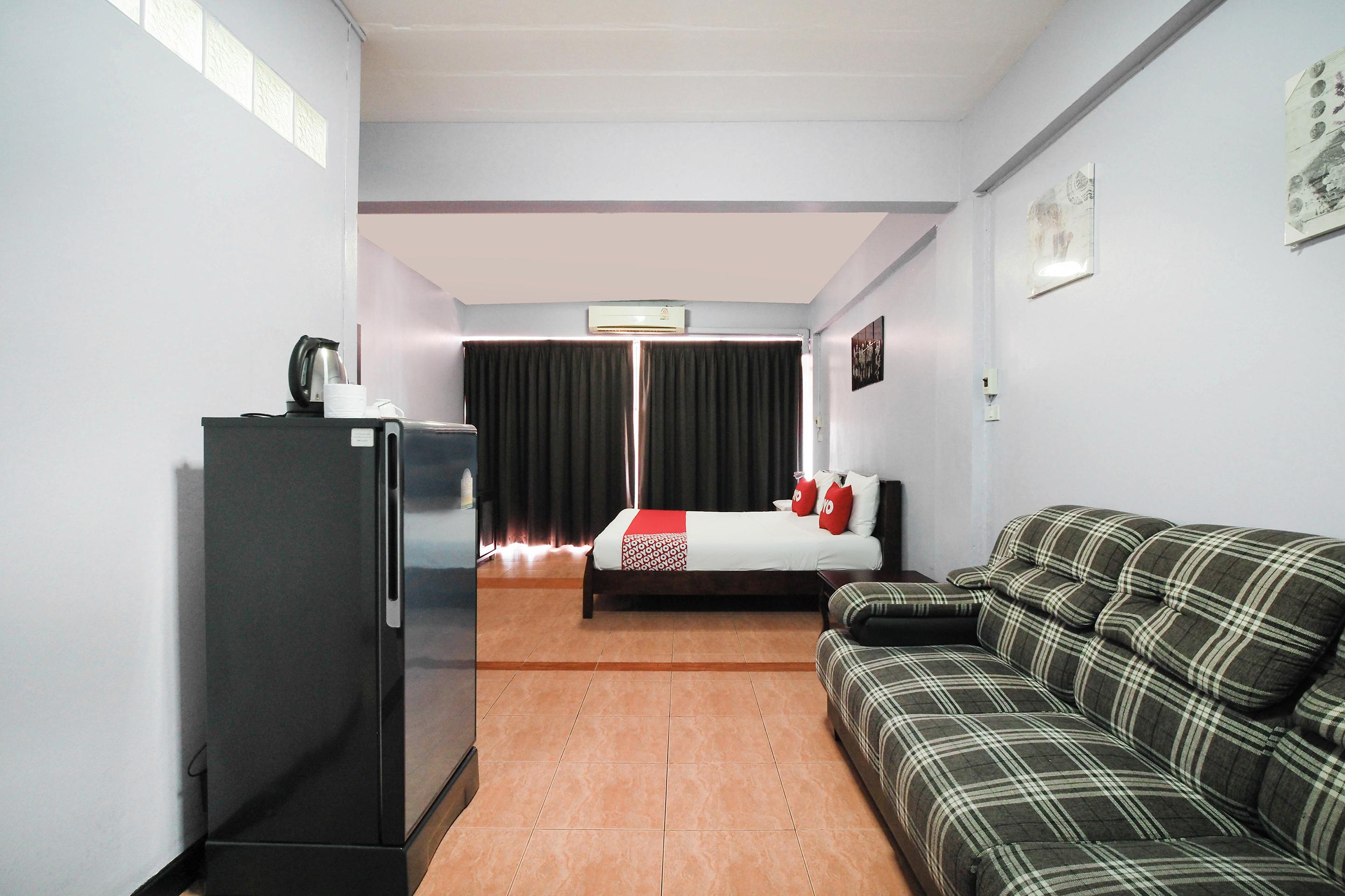 Oyo 963 Sunshine Guesthouse Pattaya Exteriér fotografie